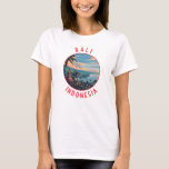 Bali Indonesia Retro Distressed Circle T-Shirt<br><div class="desc">Bali Retro Vektor Reise Design. Bali ist eine Insel in Südostasien, die für ihre Strände, Tempel und Kultur bekannt ist. Es ist auch Zuhause für das Meeresleben, Safariparks und Kunst.</div>
