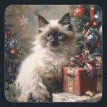 Balinese Kitten Christmas Cat Portrait Art Quadratischer Aufkleber<br><div class="desc">Feiern Sie den Urlaub mit diesem charmanten Porträt eines balinesischen Kätzchens,  das zu Weihnachten gekleidet ist. Dieses Kunstwerk besticht durch seinen süßen Ausdruck und den festlichen Geist der Saison und ist das ideale Geschenk für Katzenliebhaber oder für alle,  die eine Touch von felinem Charme in ihrem Urlaubsstil hinzufügen möchten.</div>