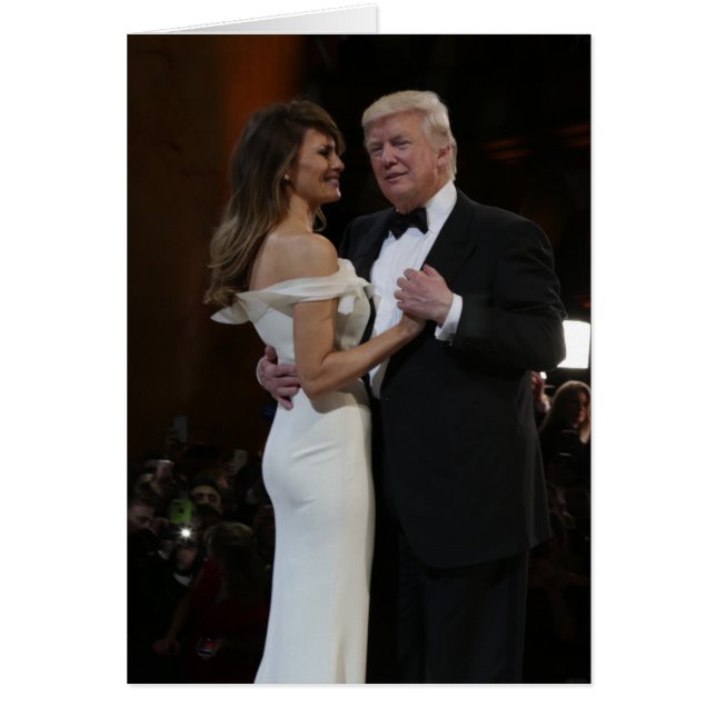 Ball-erste Paare Donald und Melania-Trumpf-Tanzen (Vorne)