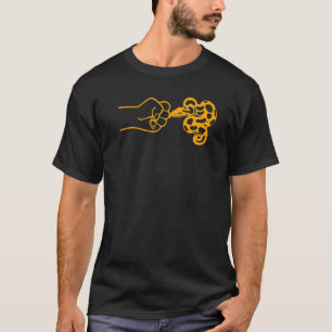 Ball Python und Hand 3 T-Shirt