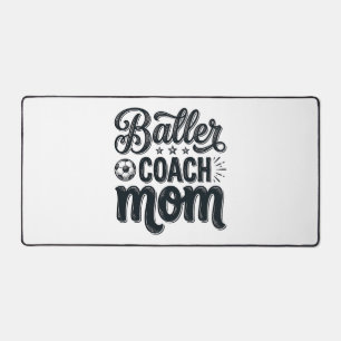 Baller Coach Mom Vintage Fußball Shirt Design_1 Schreibtischunterlage