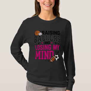 Baller-Trainerin Sport-Mama Vintage T-Shirt Design