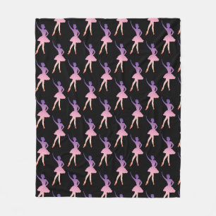 Ballerina im modernen geometrischen Design Fleecedecke