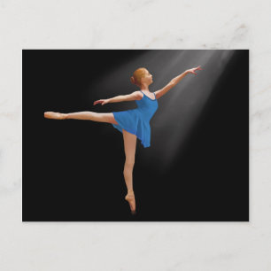Ballerina in Arabesque Position auf der schwarzen Postkarte