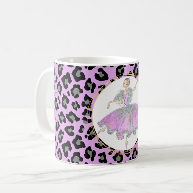 Ballerina in Rosa auf Leoparden Kaffeetasse (Vorderseite Links)
