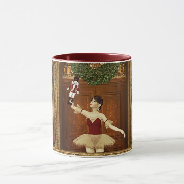 Ballerina mit einer Nutcracker-Weihnachtsfeier-Tas Tasse (Zentrum)