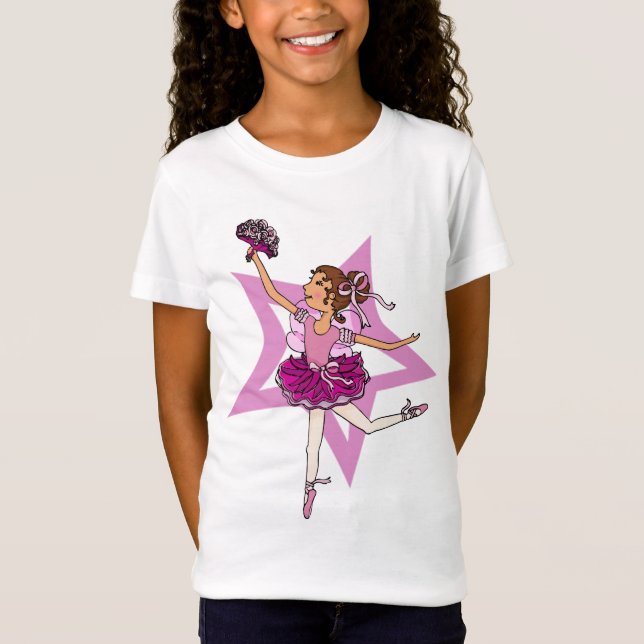 Ballerinastern im Rosa mit Spitze des dunklen T-Shirt (Vorderseite)