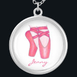 Ballettschuhe Personalisierte Tanzlehrer-Kette Versilberte Kette<br><div class="desc">Enthält eine originelle Marker-Abbildung eines Paares aus rosa Punktschuhen. Einfach für ein einzigartiges Geschenk für Ihren Lieblings-Tänzer oder Tanzlehrer personalisieren!</div>