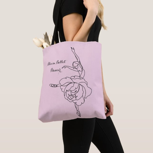 Balletttänzer mit Blumen-Touch individuell (Von Nahem)