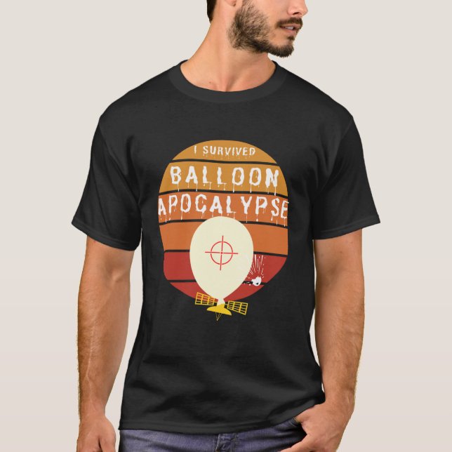 Balloon Apocalypse Chinese Spy for Detective Fans T-Shirt (Vorderseite)