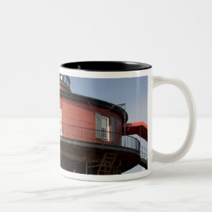 BALTIMORE, MARYLAND. USA. Seven-Foot Knoll Zweifarbige Tasse