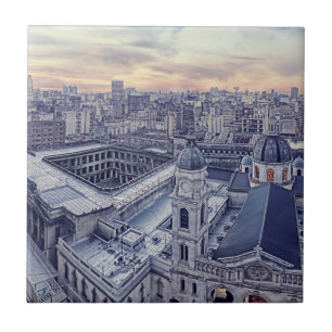 Balvaneta Kirche Fliese