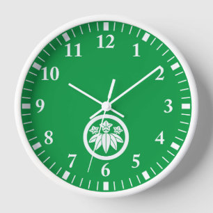 Bambus-Stil-Enzian im Kreis Uhr
