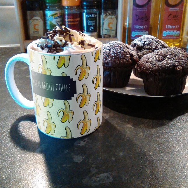 Bananen über Kaffee Weißbananen Kaffeetasse (Von Creator hochgeladen)