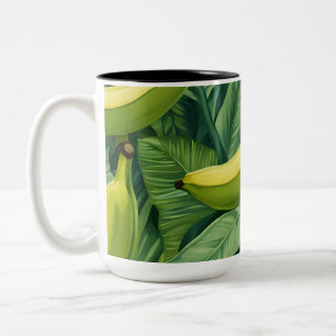Bananenfrüchte und Blätter Tropisches Flair Zweifarbige Tasse
