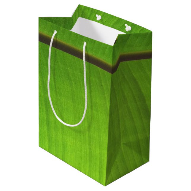 Bananenleaf Nah Mittlere Geschenktüte (Rückseite Schrägansicht)