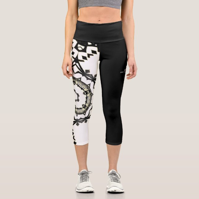Band eins Kaleidoskop Art 8 Capri Leggings (Vorderseite)