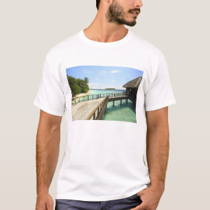 Bandos Island Resort, Nord-Male-Atoll, Malediven 2 T-Shirt