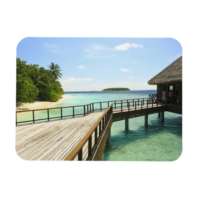 Bandos Island Resort, North Male Atoll, The 2 Magnet (Horizontal)