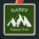 Banff National Park Ornament Aus Metall<br><div class="desc">Mit Sehenswürdigkeiten wie Lake Louise und Moraine Bow Banff National Park In Alberta ist Kanadas ältester Nationalpark und wurde 1885 gegründet.</div>