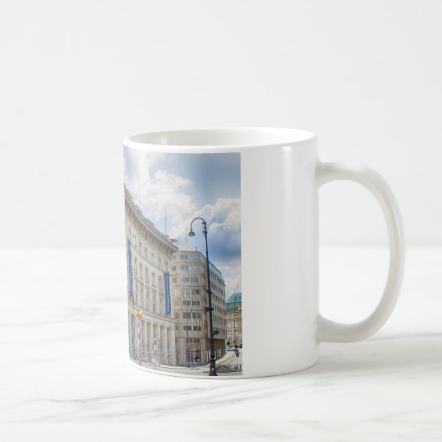 Bank Austria Kunstforum Kaffeetasse (Rechts)