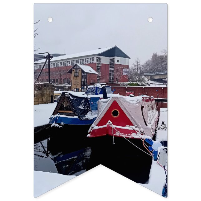 Banner für blaue und rote Boote (Achte Fahne)