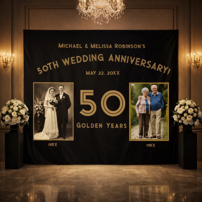 Banner zum 50. Hochzeitstag - Goldene Jahre Pho Wandteppich (Elegant black and gold 50th anniversary backdrop in luxury ballroom setting.)
