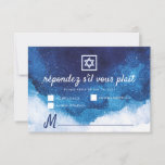 Bar Bat Mitzvah Modernes Blaues Wasser RSVP Karte<br><div class="desc">Besteht aus spielerischer Schrift und Serifentypografie; All dies vor einem Hintergrund von blauem Aquarell-Hintergrund. 
 
 Entworfen von Select Party Supplies,  exklusiv für Zazzle.
 
 Abrufbar unter:http://www.zazzle.com/store/selectpartysupplies</div>