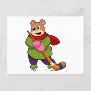 Bär bei Eishockey mit Eishockeyschläger Postkarte