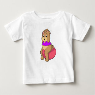 Bär bei Fitness mit Übungsball.PNG Baby T-shirt