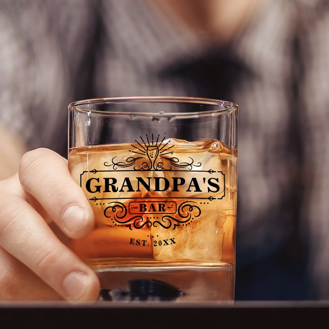 Bar des Großvaters Whiskyglas (Von Creator hochgeladen)