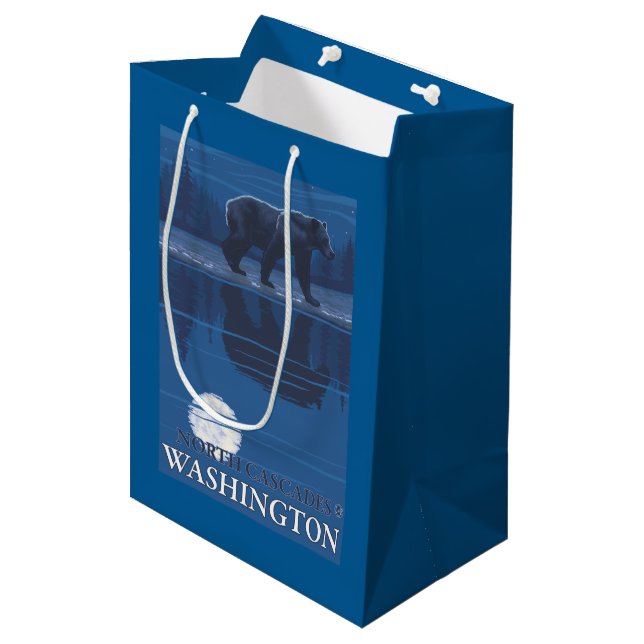 Bär im Mondschein - Nordkaskaden, Washington Mittlere Geschenktüte (Vorderseite Schrägansicht)
