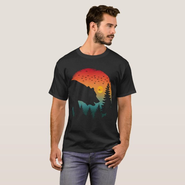 Bär im Wald Vintag T-Shirt (Vorne ganz)