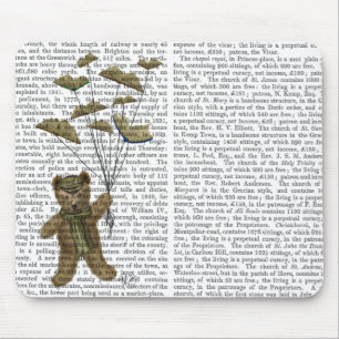 Bär mit Buch-Schmetterlingen Mousepad