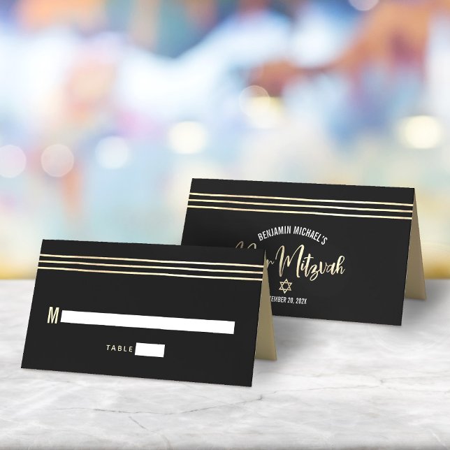 Bar Mitzvah Black Gold Foil Tallit Script Modern Platzkarte (Von Creator hochgeladen)