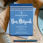 Bar Mitzvah Modern Blue Silver Tallit Bold Script Einladung<br><div class="desc">Seien Sie stolz, freuen Sie sich und präsentieren Sie diesen Meilenstein Ihres Lieblings-Bar Mitzvah! Versenden Sie diese coole, einzigartige, moderne, personalisierte Einladung für eine Veranstaltung, an die Sie sich erinnern können. Fett, weiße Schrift Typografie, Star of David und ein marineblau und silber Glitzer gestreift tallit inspirierte Grafik Overlay ein einfaches,...</div>