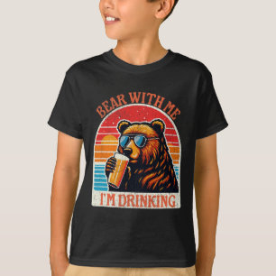 Bär trinkt Bier im Freien lustiger Grizzly beim Wa T-Shirt