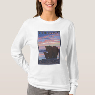 Bär und CUB - Cordova, Alaska T-Shirt