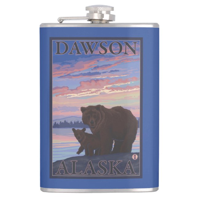 Bär und CUB - Dawson, Alaska Flachmann (Vorderseite)