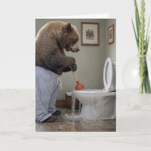 Bär zum Vatertag, der eine überlaufende Toilette s Karte