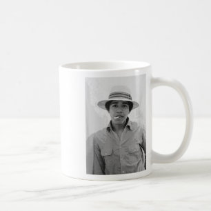 Barack Obama Retro Vintager junger Obama raucht in Kaffeetasse