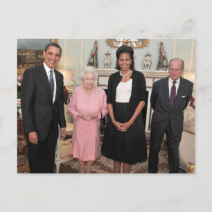 Barack und Michelle mit Königin Elizabeth Postkarte