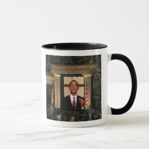 Barak Obama spricht am gestern Abend von Tasse