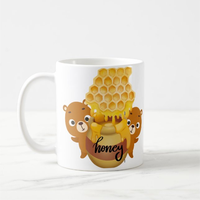 Bärenjungen mit Honey Pot Kaffeetasse (Links)