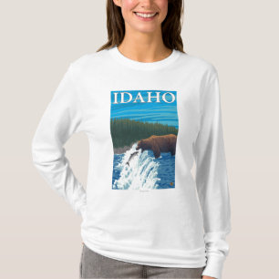 Bärn-Fischen im Fluss- Idaho T-Shirt