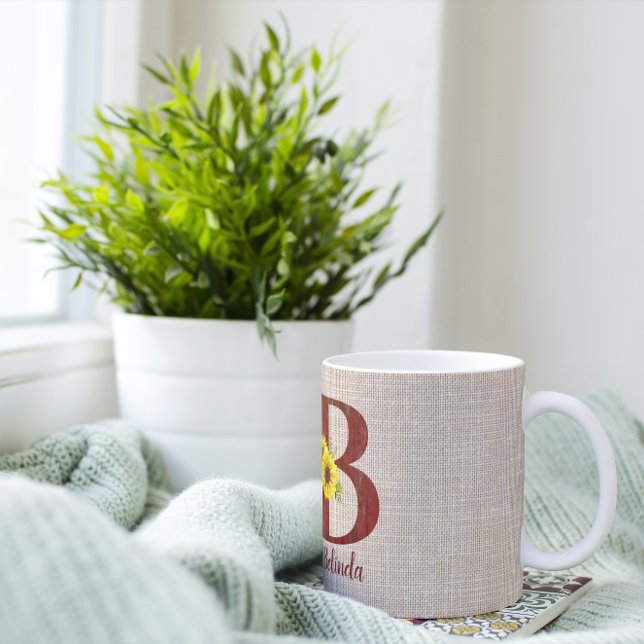 Barn Wood Letter B & Sonnenblumen Personalisiert Kaffeetasse (Von Creator hochgeladen)