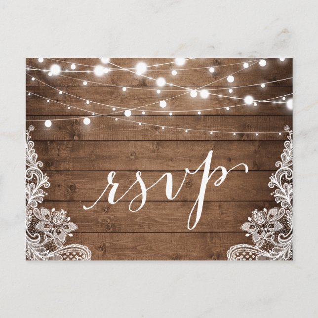 Barn Wood Twinkle Lights Lace Rustic Wedding RSVP Einladungspostkarte (Vorderseite)