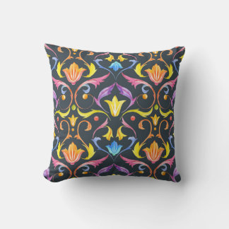 Barocke Helligkeit: Farbiger Vintage-Charme. Kissen