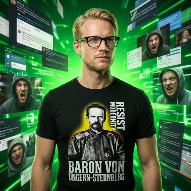 Baron Ungern Sternberg widersteht der Moderne Tri-Blend Shirt (Von Creator hochgeladen)