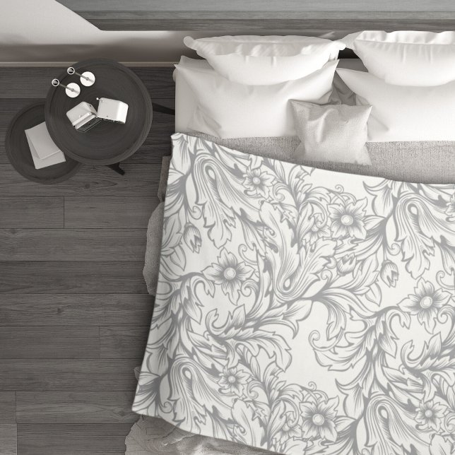Baroque Acanthus Leaf Gray Fleecedecke (Von Creator hochgeladen)